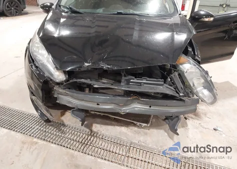 2016 Ford Fiesta Se z USA, uszkodzony, nr VIN 3FADP4BJ2GM142194